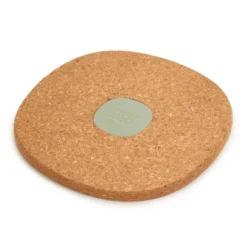 BergHOFF Balance Magnetic Cork Trivet 7", Recycled Material -BergHOFF Store GUEST 2683a5c5 563b 49f5 8fd7 904ede55dfdf