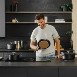 BergHOFF Phantom Nonstick Ceramic Pancake Pan 10", Recycled Cast Aluminum 16 BergHOFF Phantom Nonstick Ceramic Pancake Pan 10", Recycled Cast Aluminum -BergHOFF Store GUEST 2bdff8e4 184b 4aca b6c2 e41f9de6730d 1