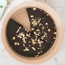 BergHOFF Leo Non-stick Carbon Steel Cake Pan 8.75 Inches, Round, Pink