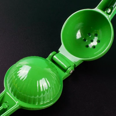 BergHOFF CooknCo 3Pc Cast Aluminum Manual Squeezers, Lemon, Lime, Orange 4 BergHOFF CooknCo 3Pc Cast Aluminum Manual Squeezers, Lemon, Lime, Orange - Image 4