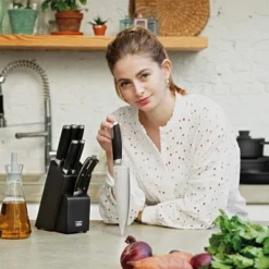 BergHOFF Graphite Stainless Steel Chef's Knife 8" 9 BergHOFF Graphite Stainless Steel Chef's Knife 8" -BergHOFF Store GUEST 4735691b 802a 4230 a733 5d096cbe8b48