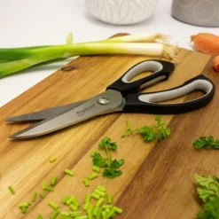 BergHOFF Essentials Kitchen Scissors With Integrated Bottle Opener -BergHOFF Store GUEST 50cf236c cc31 4251 a36b d2d963e59c55