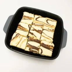 BergHOFF Gem Stoneware Square Baking Dish 17 BergHOFF Gem Stoneware Square Baking Dish -BergHOFF Store GUEST 6f38ff31 4586 43de b8a7 6c09d0c0ca90