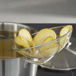 BergHOFF Studio 17" Stainless Steel Wire Skimmer -BergHOFF Store GUEST 75c1530c 4400 4c5c af0a 7ae5dac0f159