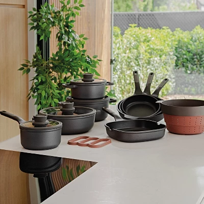 BergHOFF Leo Stone+ Non-stick Ceramic Frying Pan, Recycled Cast Aluminum 3 BergHOFF Leo Stone+ Non-stick Ceramic Frying Pan, Recycled Cast Aluminum - Image 3