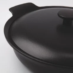 BergHOFF Ron Cast Iron Enameled Deep Skillet, Matching Lid -BergHOFF Store GUEST a1e0b564 4f8b 4d18 82f0 1c3c5488b689