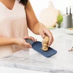 BergHOFF Leo 3Pc Kitchen Gadget Set, Herb Cutter, Ginger Grater -BergHOFF Store GUEST a8d134fb 9ca1 4370 9520 078d0e3b1130