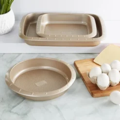 BergHOFF Balance 3Pc Non-stick Carbon Steel Cake Pan Set -BergHOFF Store GUEST aa235e72 28ef 4a03 9bd0 021ea19dacd2 1