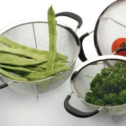 BergHOFF Essentials 18/10 Stainless Steel Round Mesh Colander -BergHOFF Store GUEST e0190227 879f 409c a26f be2f9b9bfe92