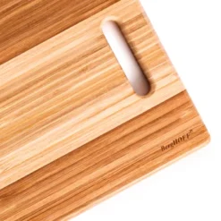 BergHOFF Bamboo Rectangle Cutting Board, Two-tone With Handle, 14.2"x8.7"x0.7" 7 BergHOFF Bamboo Rectangle Cutting Board, Two-tone With Handle, 14.2"x8.7"x0.7" -BergHOFF Store GUEST e52a614b b9f4 4aaa a981 24ab2d633e83